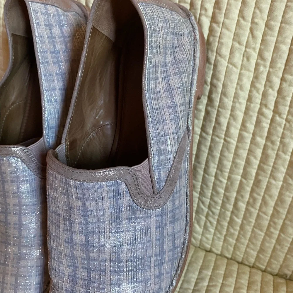 Trask Womens loafers size 11 worn once for fashion show